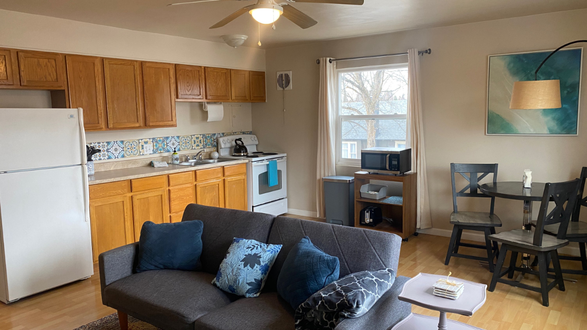 Modern Pet friendly 1BR in Central Midtown CDA