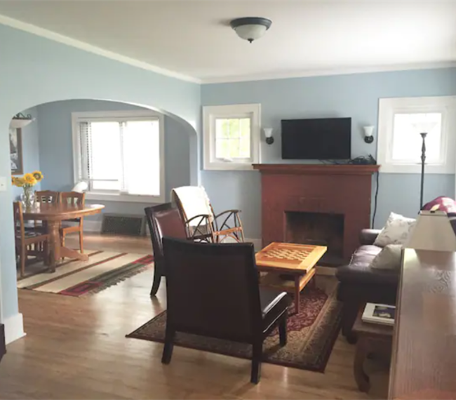 Craftsman Home Close to the Hospital and Downtown - Photo 2