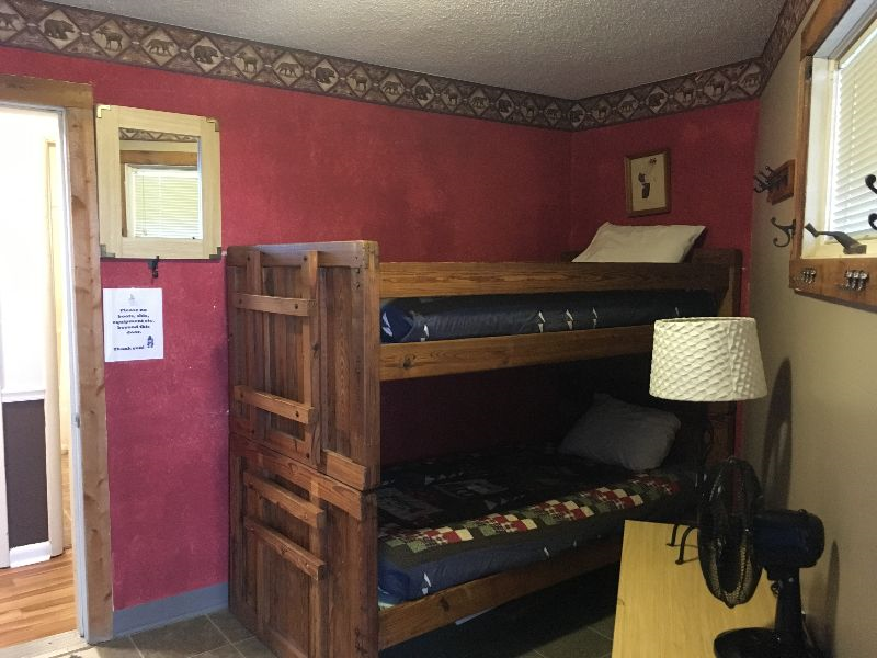 Condos at Winterplace between Beckley and Princeton, quiet with mountain views E306 - Photo 8
