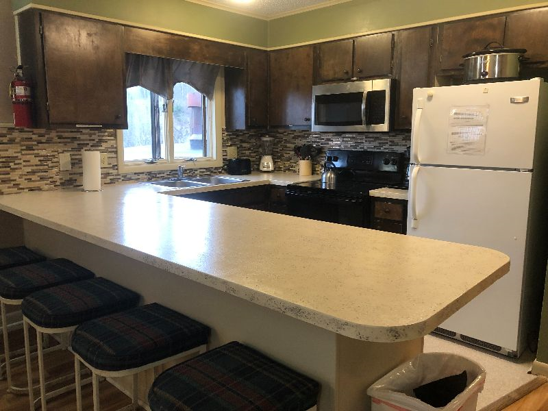 Condos at Winterplace between Beckley and Princeton, quiet with mountain views E301