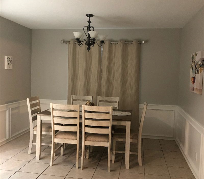 3 Bedroom home updated in 2021 including new roof, fresh paint, with completely new furnishings at t - Photo 5