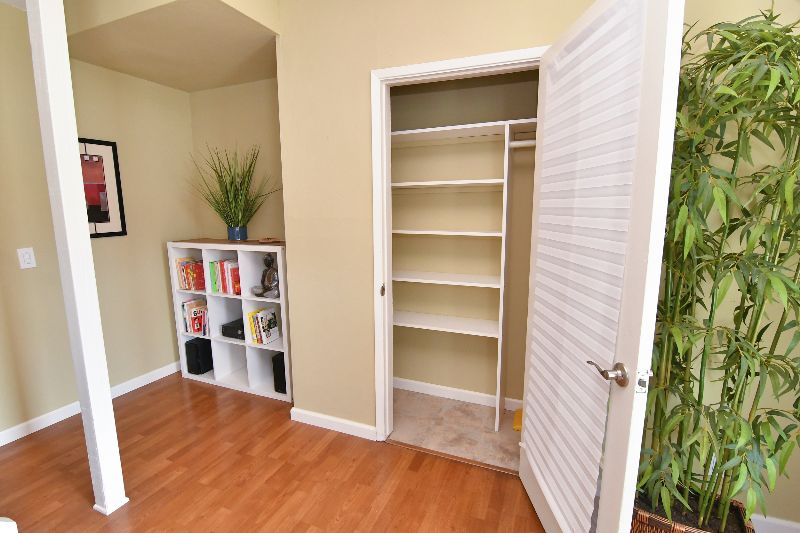 Lovely Townhouse, Fun Area - Photo 3