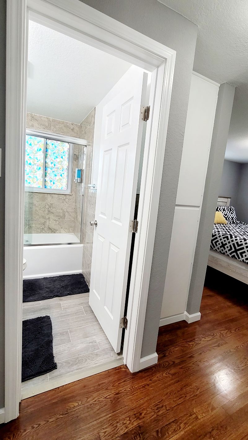 Denver (Z): 3Bdrm-3Bath: w/2car Garage; plus sofa bed; Pets OK; Near Park - Photo 11