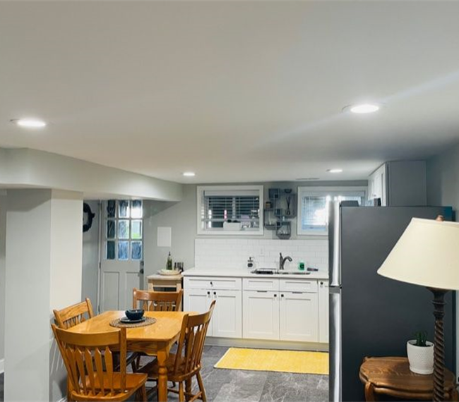 Modern garden apartment in the heart of Petworth - Photo 11
