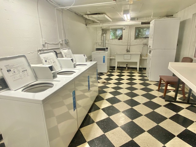 Cozy Studio A20  //  Roomy One Bdrm A //Spacious Studio 100//Tree View Studio B31 / Premium Courtyar - Photo 9