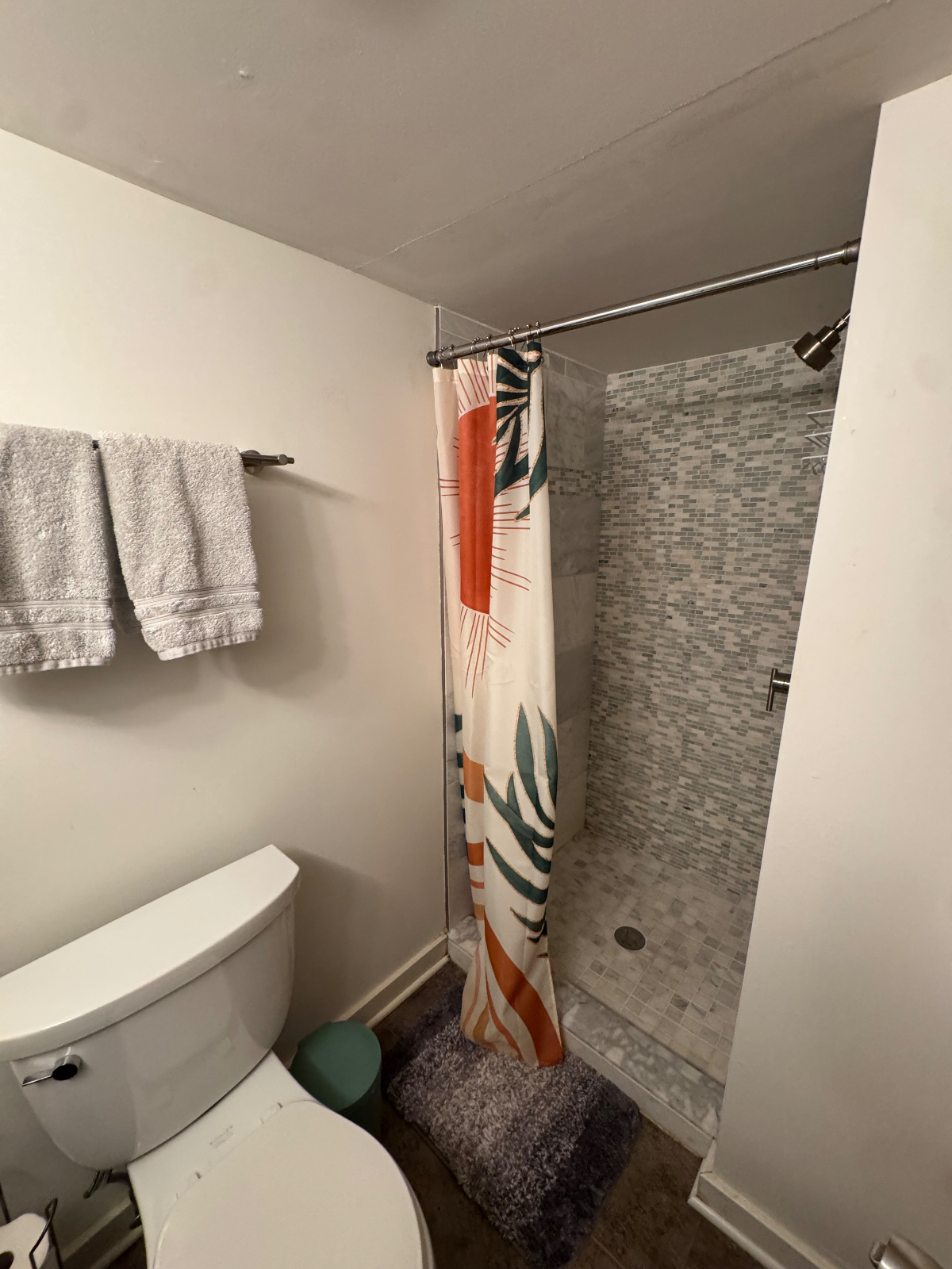 Fully Furnished Private Basement Apartment Walking Distance to many DC Hospitals - Photo 11