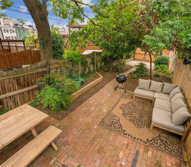Fully Furnished Private Basement Apartment Walking Distance to many DC Hospitals - Photo 4