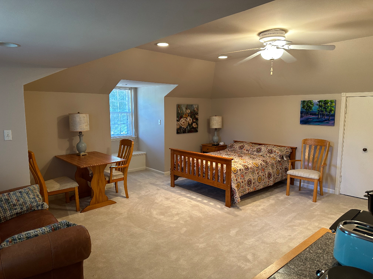 Larger Apartment above Garage