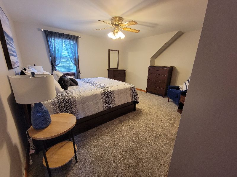 Quiet 2-bedroom sanctuary great for one person close to highway - Photo 5