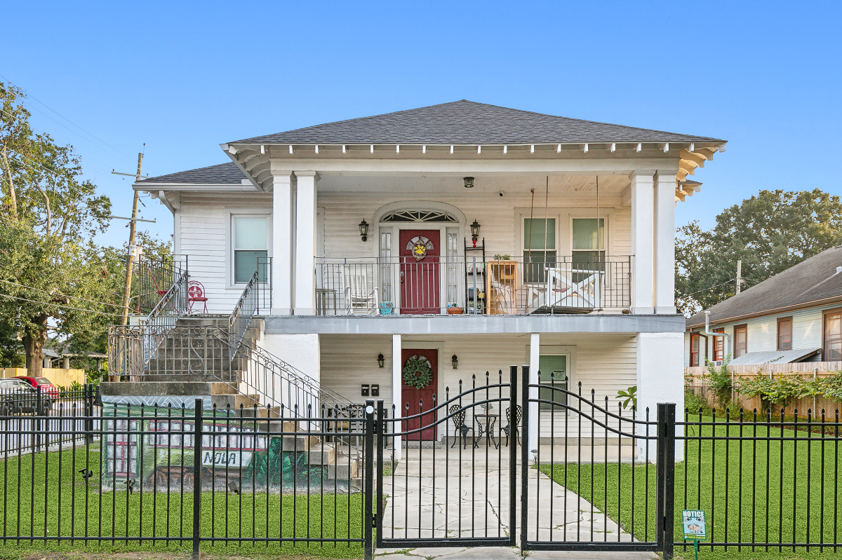 3 Bed 2 Bath Bottom Floor Unit