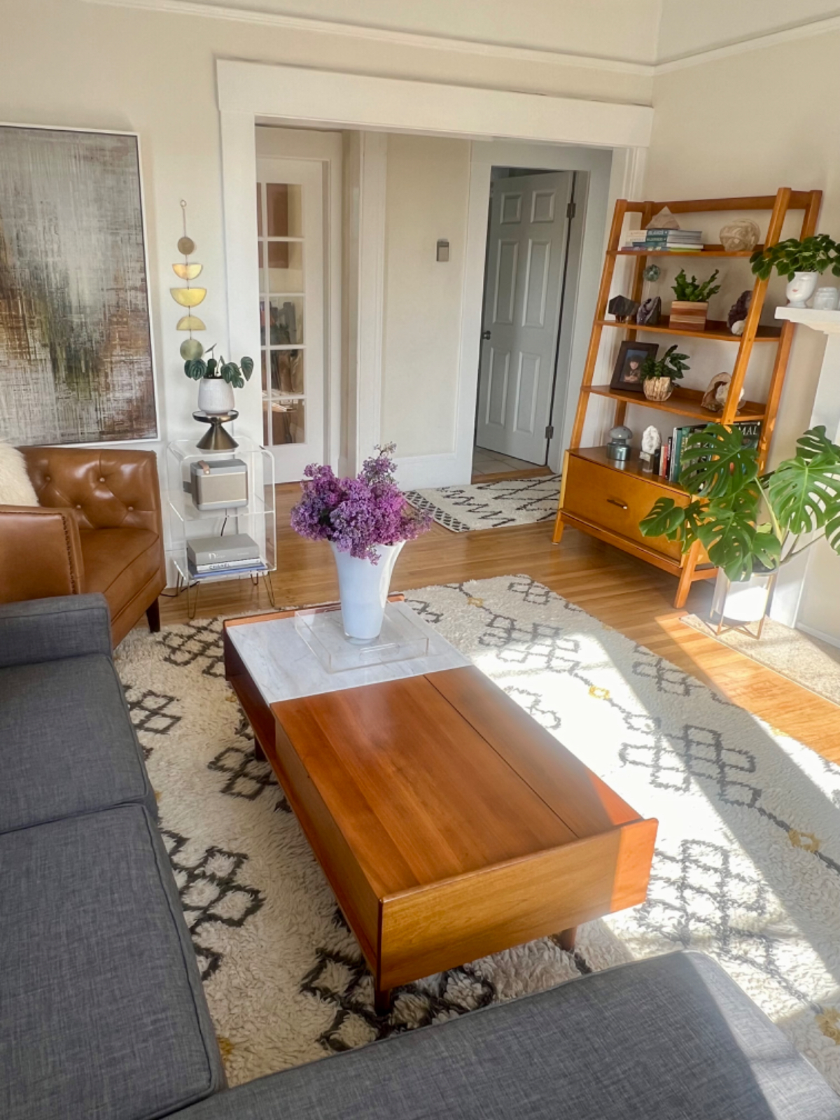 Mid-century modern room in the heart of San Francisco - Photo 2