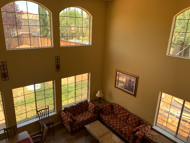 Clean Room in Spacious Home - Photo 6
