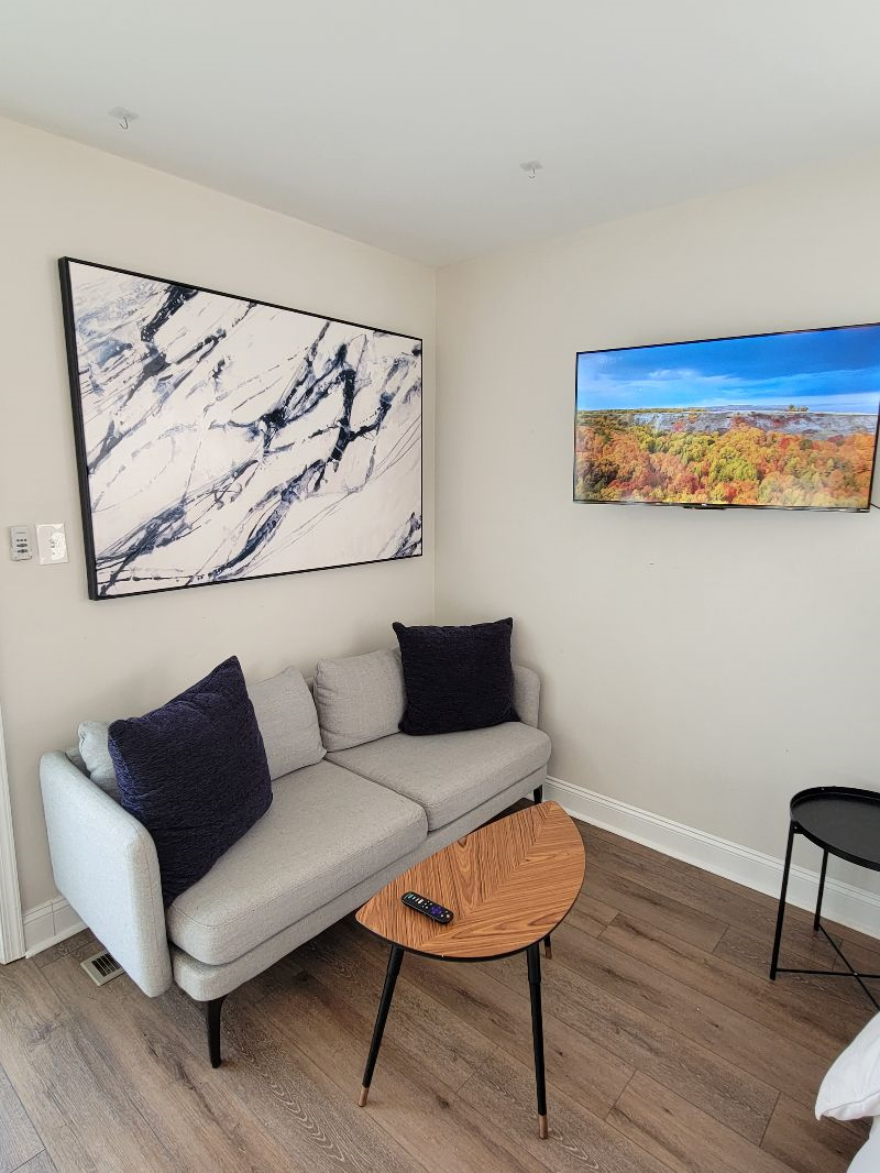 Cozy Private Suite - Photo 2