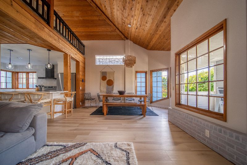 AVAILABLE Sept 1st, 2026 - 1700 sq ft home 1/2 block from the ocean in South Mission Beach, San Diego, CA - Photo 4