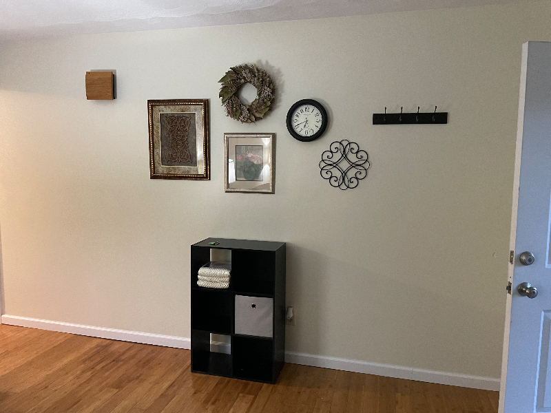 Beautiful 2 bed/ 1 1/2 bath riverfront townhouse - Photo 11