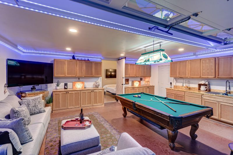 Billiard Room - 1 Bed/Bath Vista - Photo 3