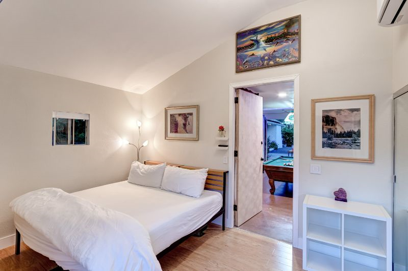 Billiard Room - 1 Bed/Bath Vista - Photo 4