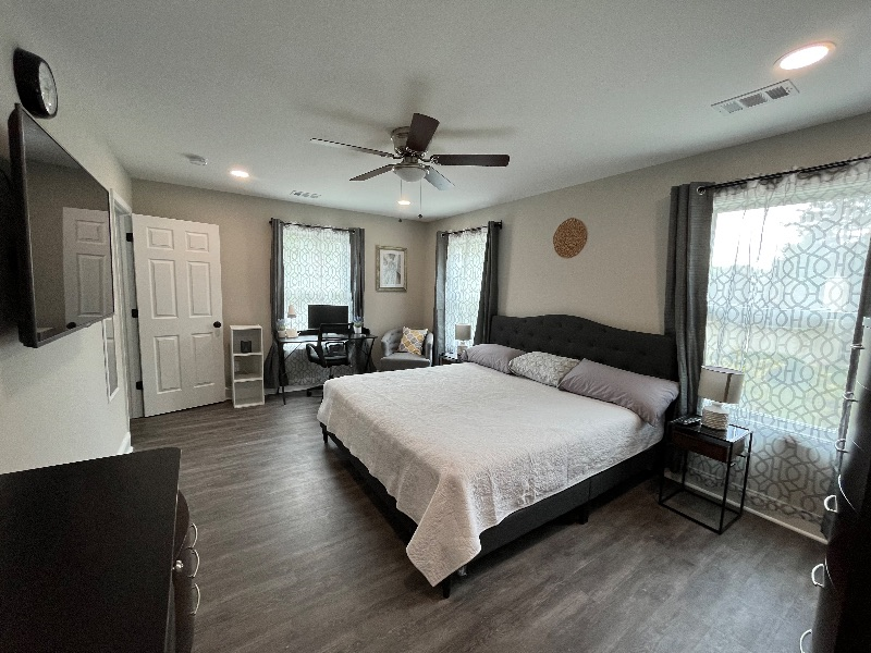 2-Bedroom Suite 12 mins from Piedmont Fayette