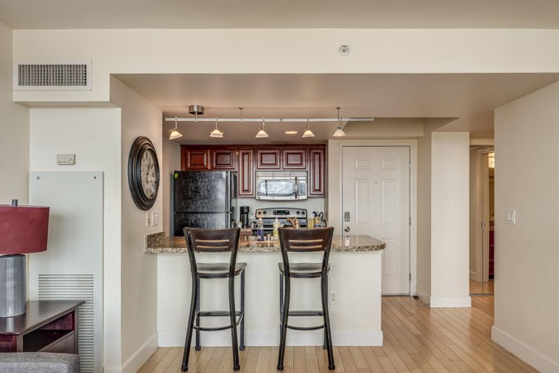 Furnished Condo, Downtown Reno - Photo 8