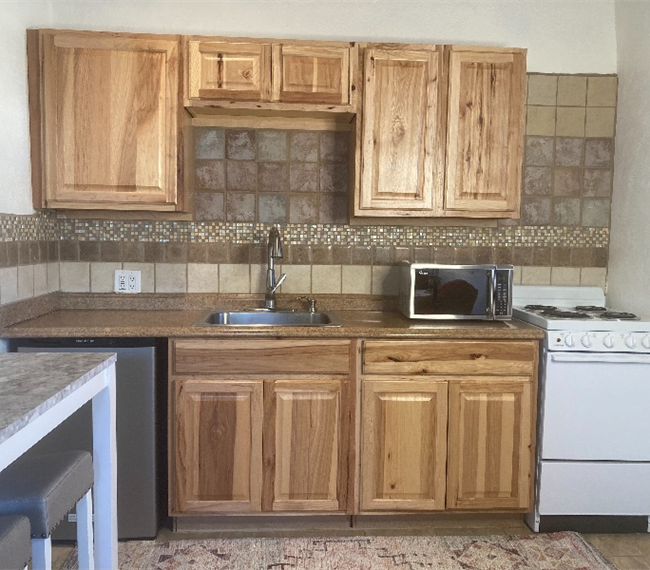 Southwest Casita Near Hospital - Photo 5