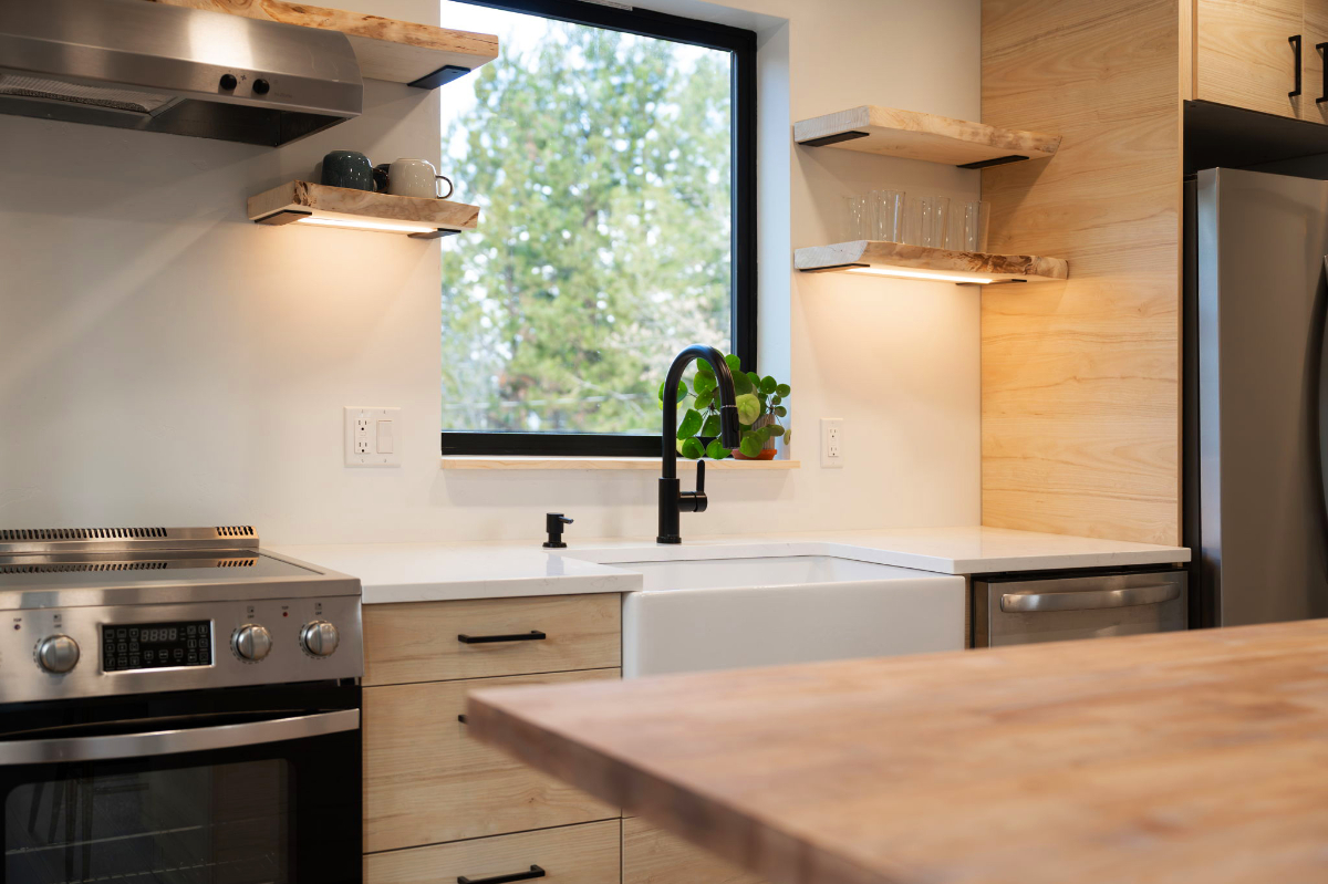 Private 1 Bed, 1 Bath in the Old Mill District - Photo 6