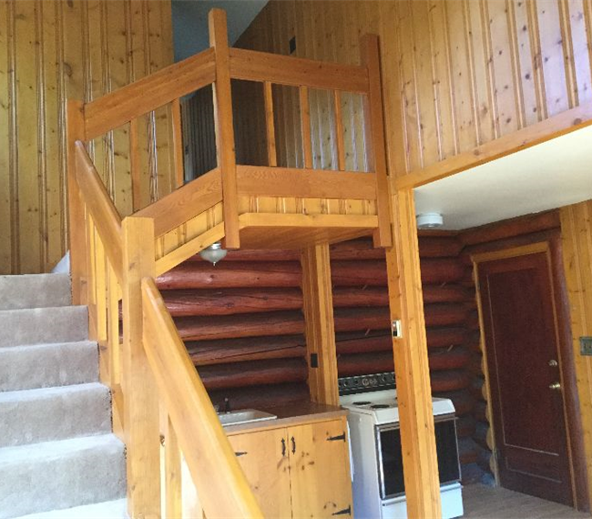 Creekside unit in town with country feel. Private and quiet - Photo 4