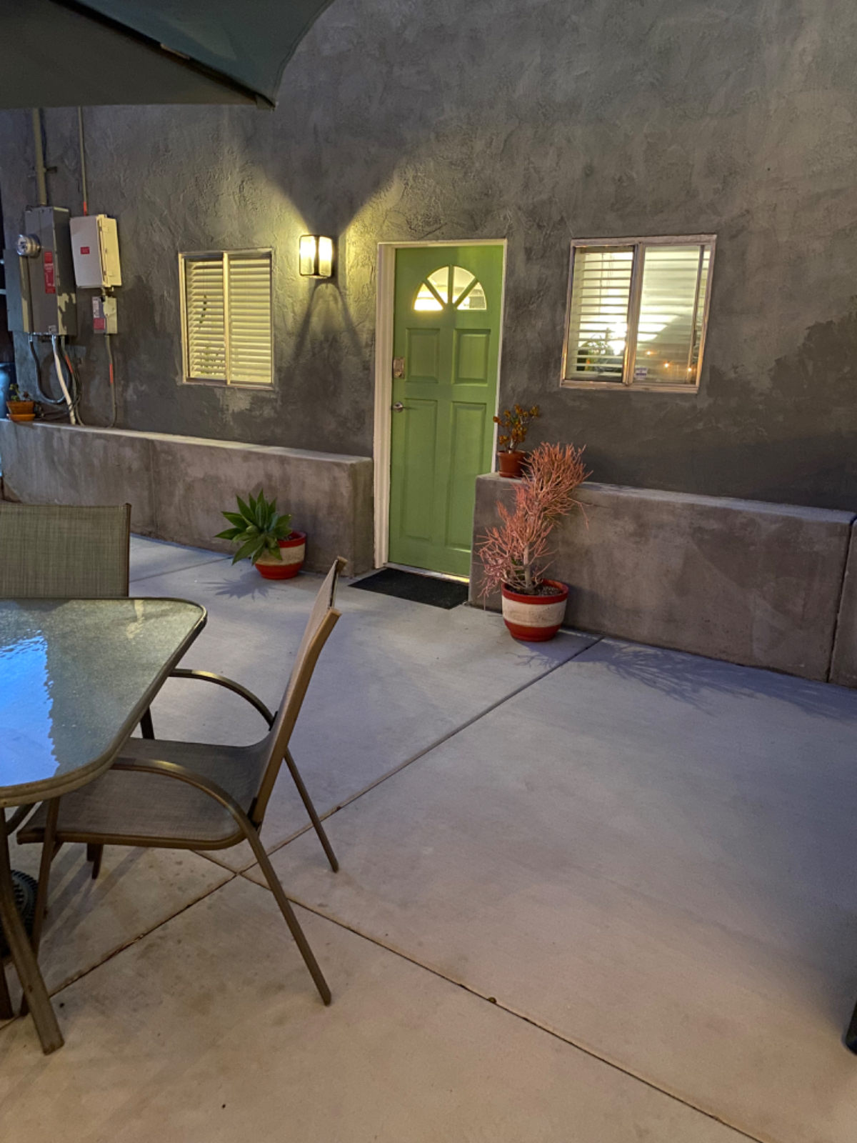 Fully Outfitted Cozy Apartment, Large Dedicated Patio (SDSU area) - Photo 2