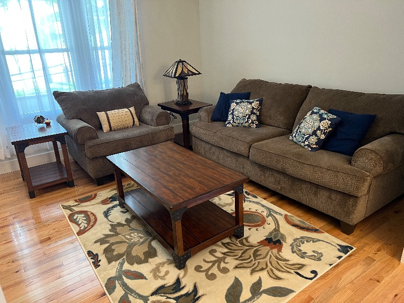 Spacious 2BR Upper Flat - Photo 7