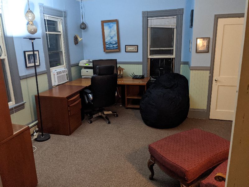 Huge 2 bedroom or 1 bedroom with office apartment, close to downtown - Photo 4