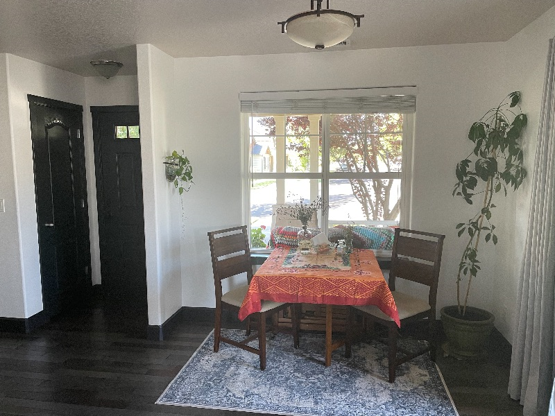 Furnished Room in Beautiful SE Neighborhood - Photo 2