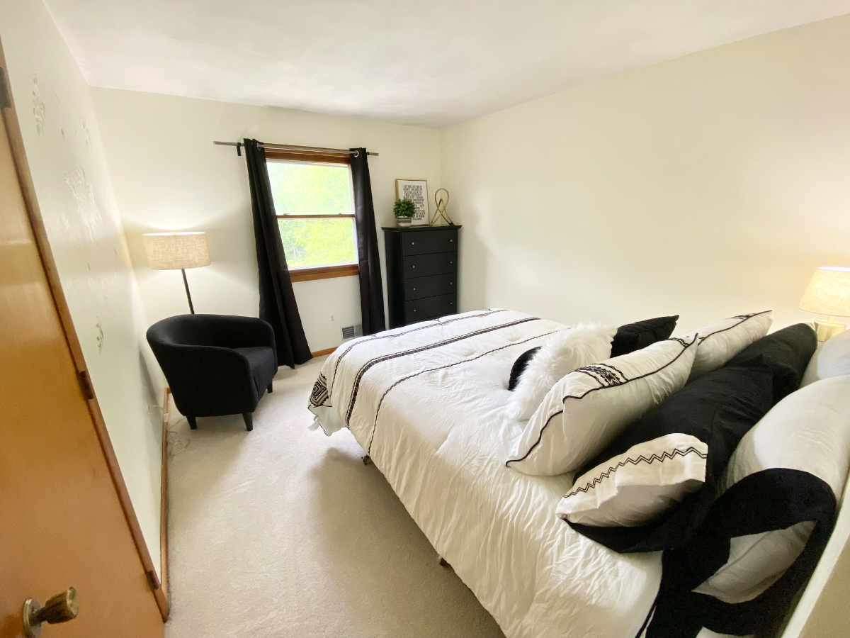 Peaceful bedroom 10 minutes from hospitals in quiet neighborhood - Photo 10