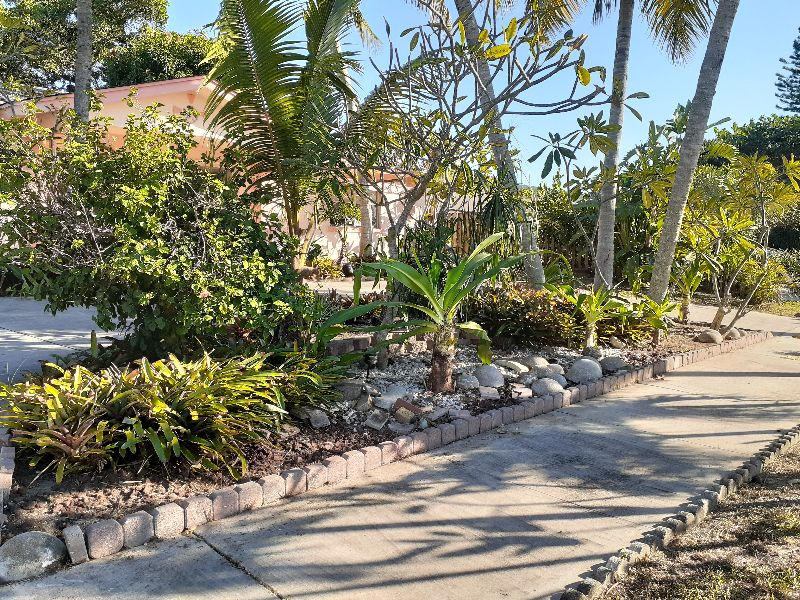 3/2 whole spacious home, lakeviewfront