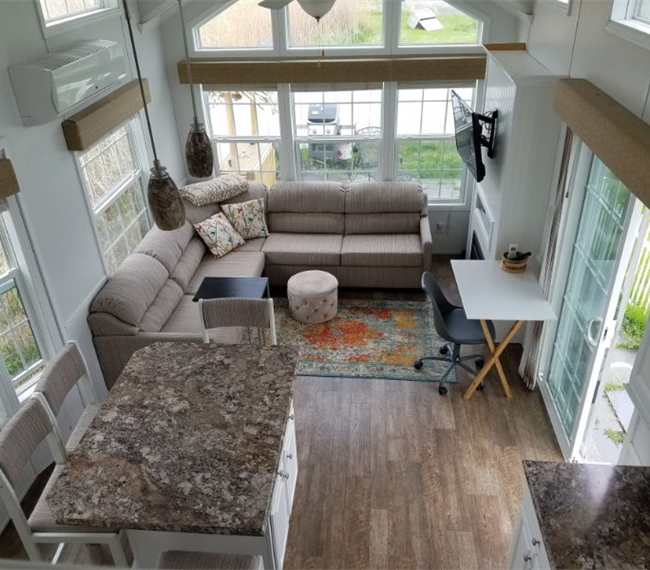 Camp Dogged Bird House Tiny Home - Photo 11