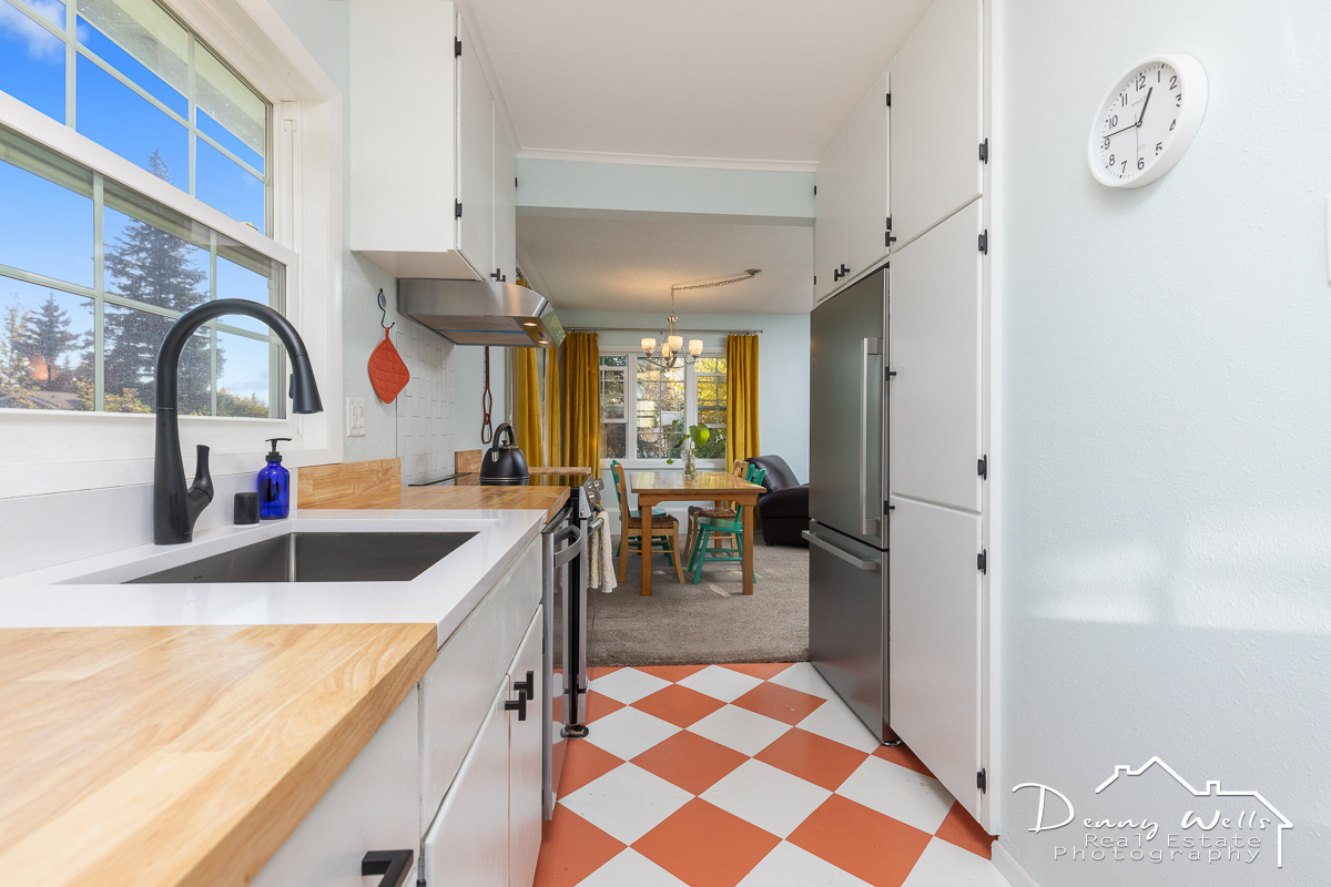 Heart of Spenard Bright and Airy Garden Level... - Photo 9