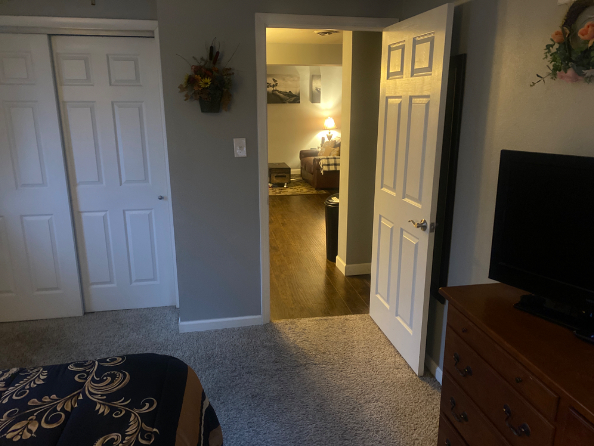 Home Sweet Home away from home  Furnished w/utilities Private  Secure/safe neighborhood - Photo 10