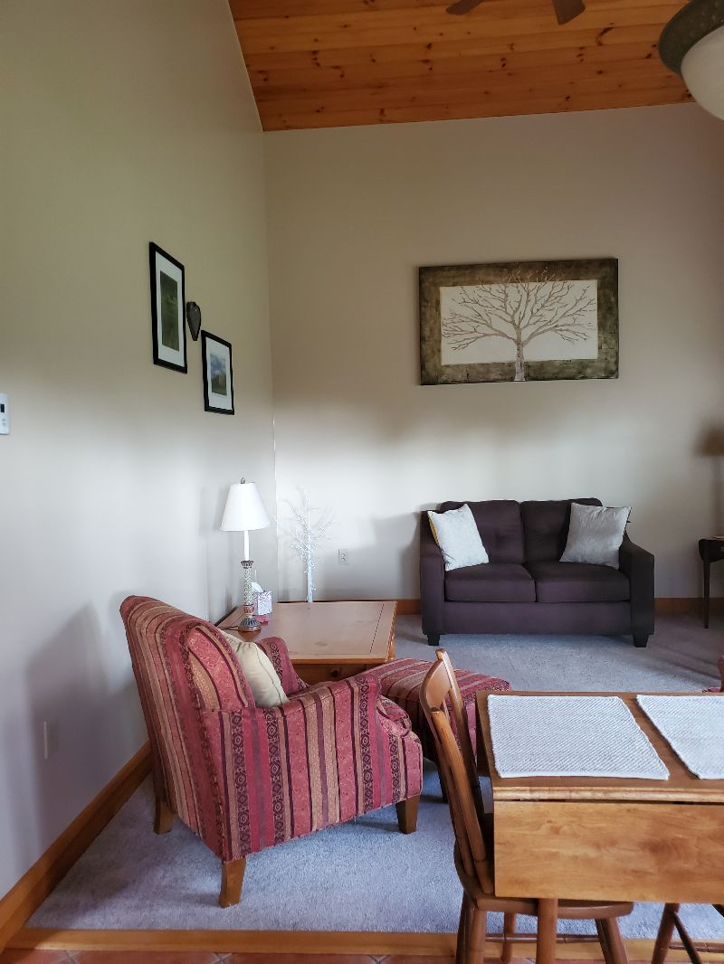 Cozy 1 Bedroom w/Garage on 11 Acre Homestead - Photo 3