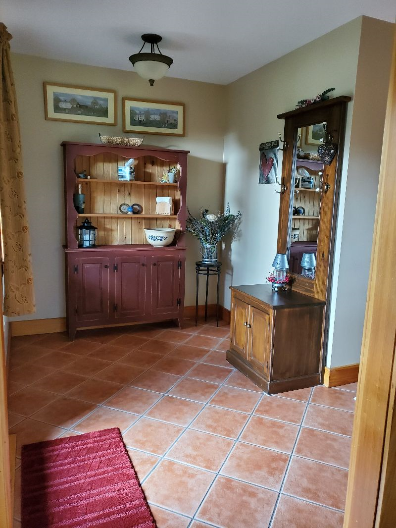 Cozy 1 Bedroom w/Garage on 11 Acre Homestead - Photo 5