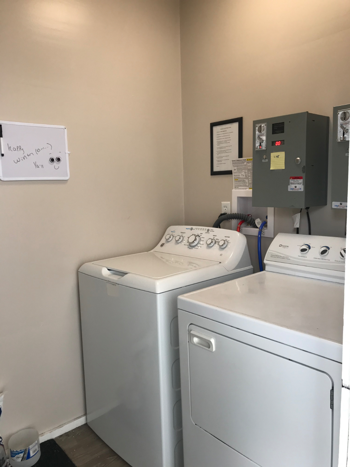 Furnished one bedroom unit 1 - Photo 2