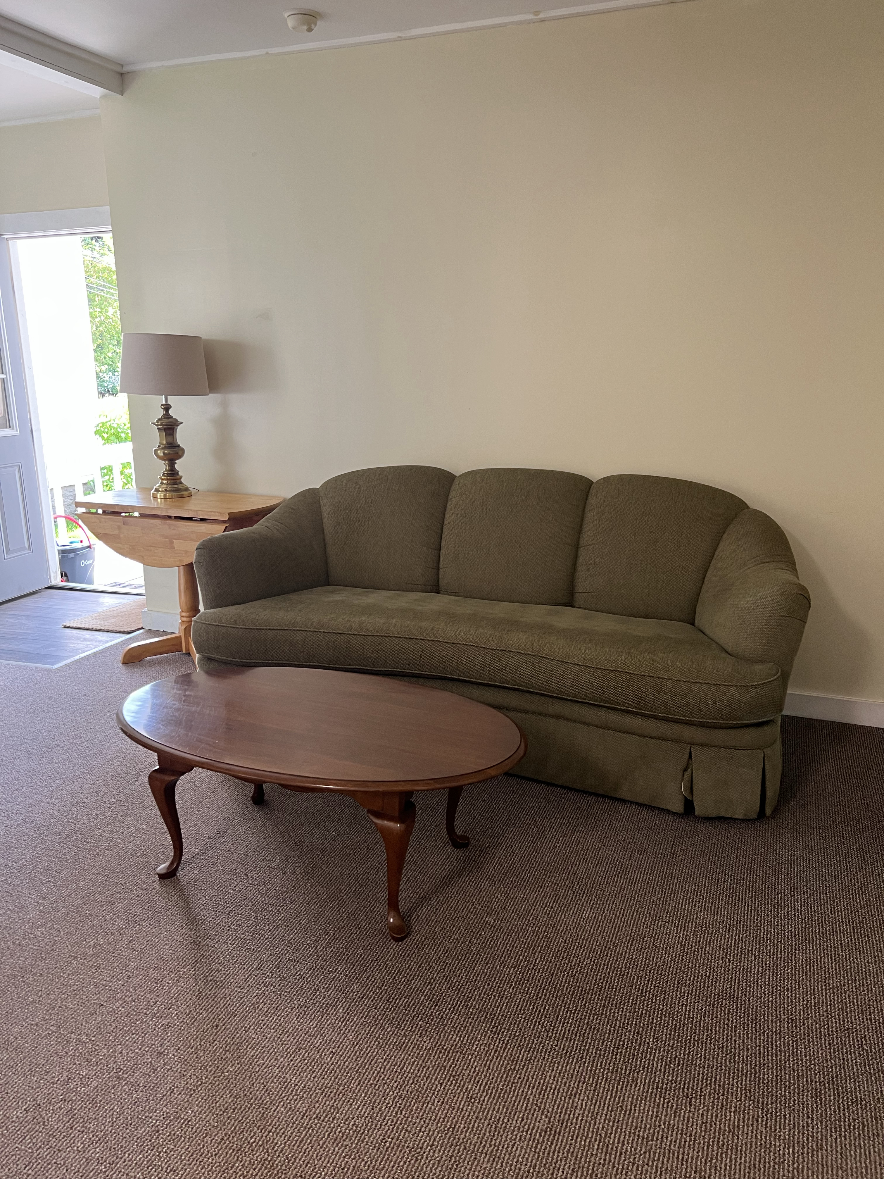 Furnished one bedroom unit 1 - Photo 5