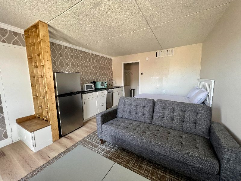 Efficiency studios located In the heart of downtown Cheyenne - Photo 3