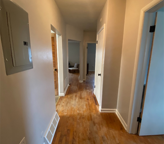 Cozy Comfort in Clarksburg - Photo 5