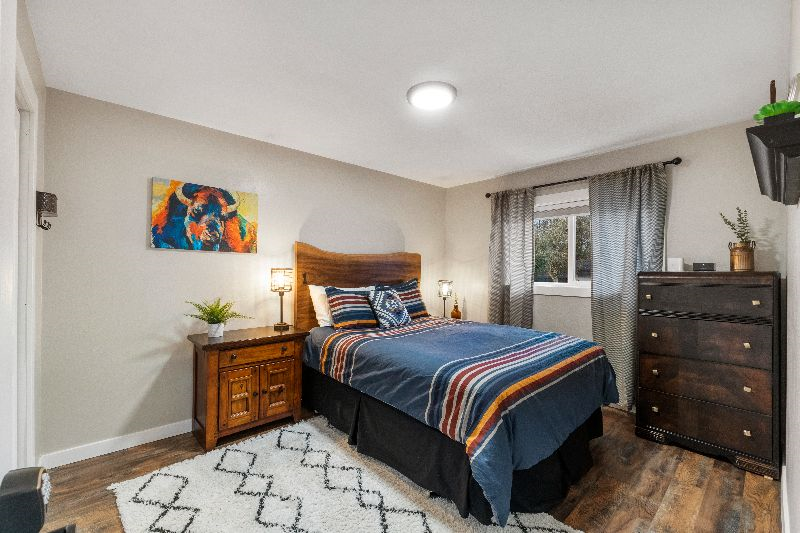 Cedar Room in Travel nurse house