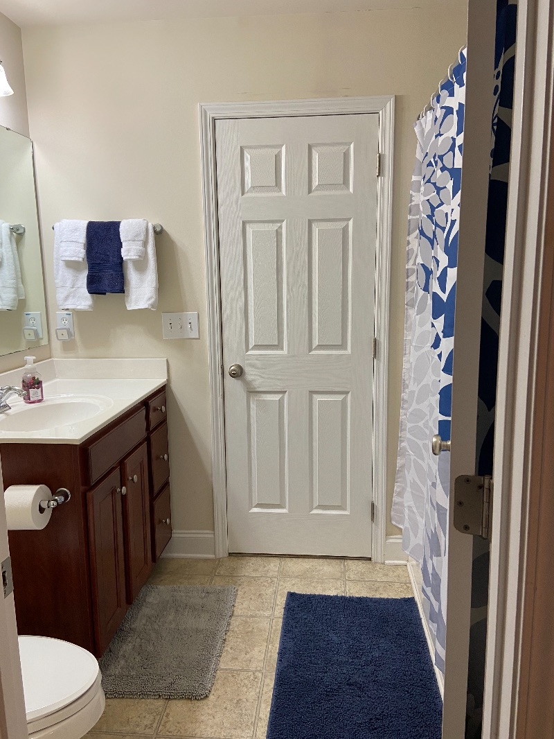 Two Room Suite w/ Private Bath - Photo 6