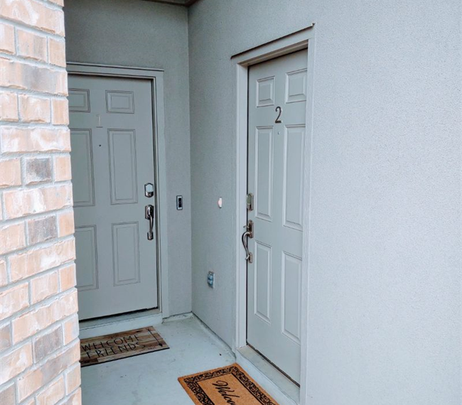 Quiet, Modern, One Bedroom Apartment. 15 Minutes from Downtown Austin - Photo 2