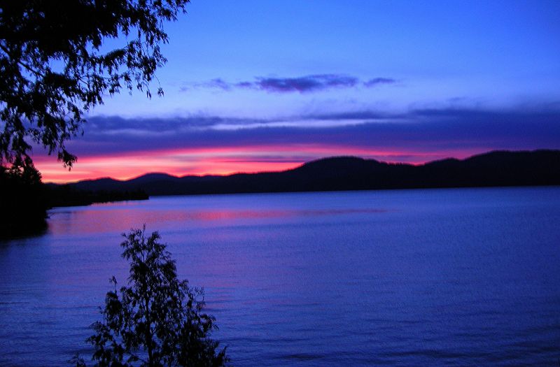 Majestic Lake Champlain Family Home- Pvt Beach, Dock, Sunsets, Relaxation Fun - Photo 5
