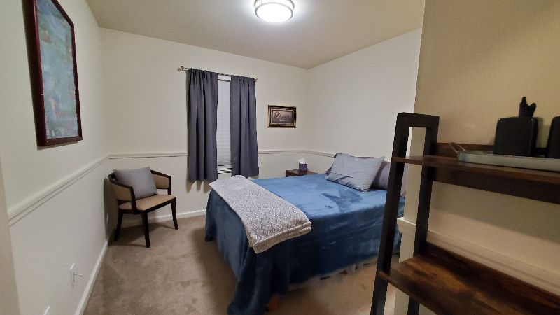 QUIET BEDROOM W/ DARKENING SHADES