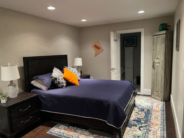 Back Bedroom and Bath - Photo 5