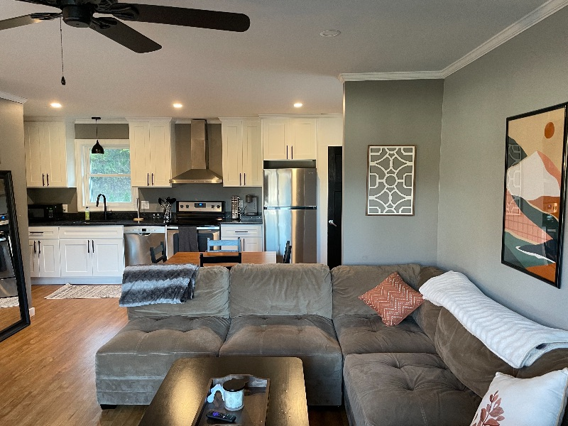 2Bed/1Bath (unit 40) - Photo 3