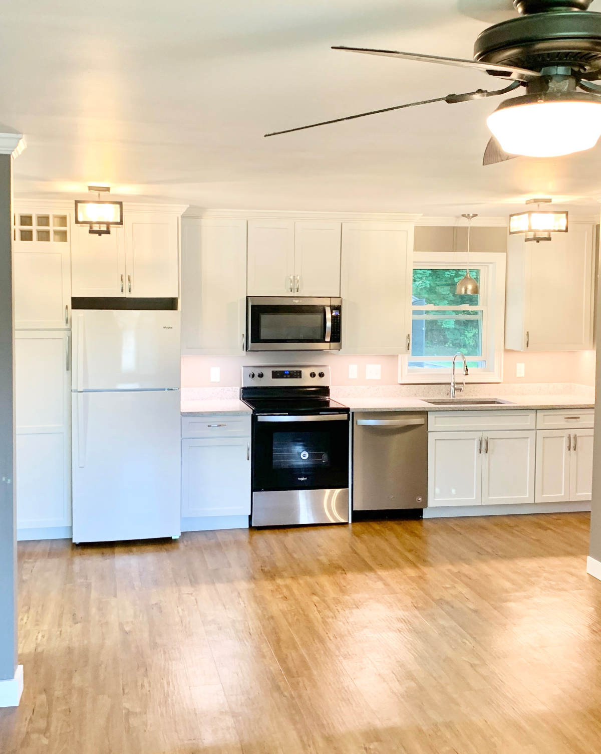 2Bed/1Bath (unit 40) - Photo 12