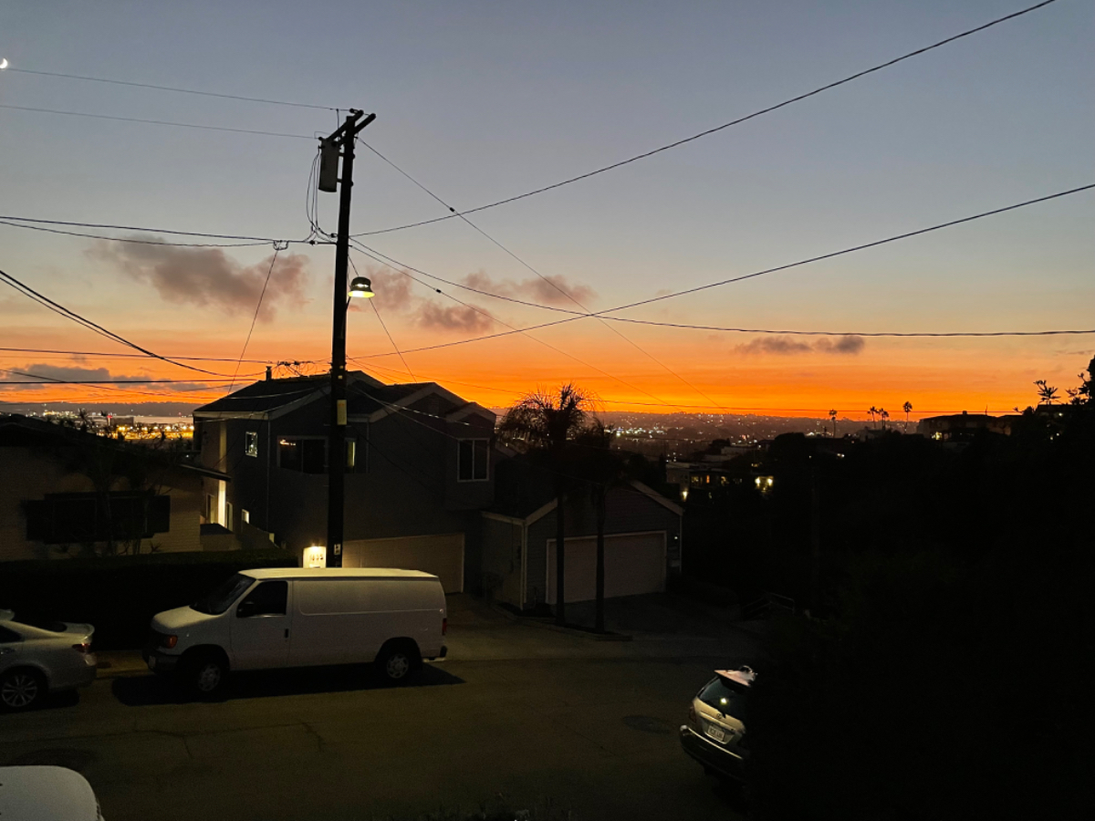 Relaxing Mission Hills Cottage with Amazing Views - Dog Friendly - Photo 2